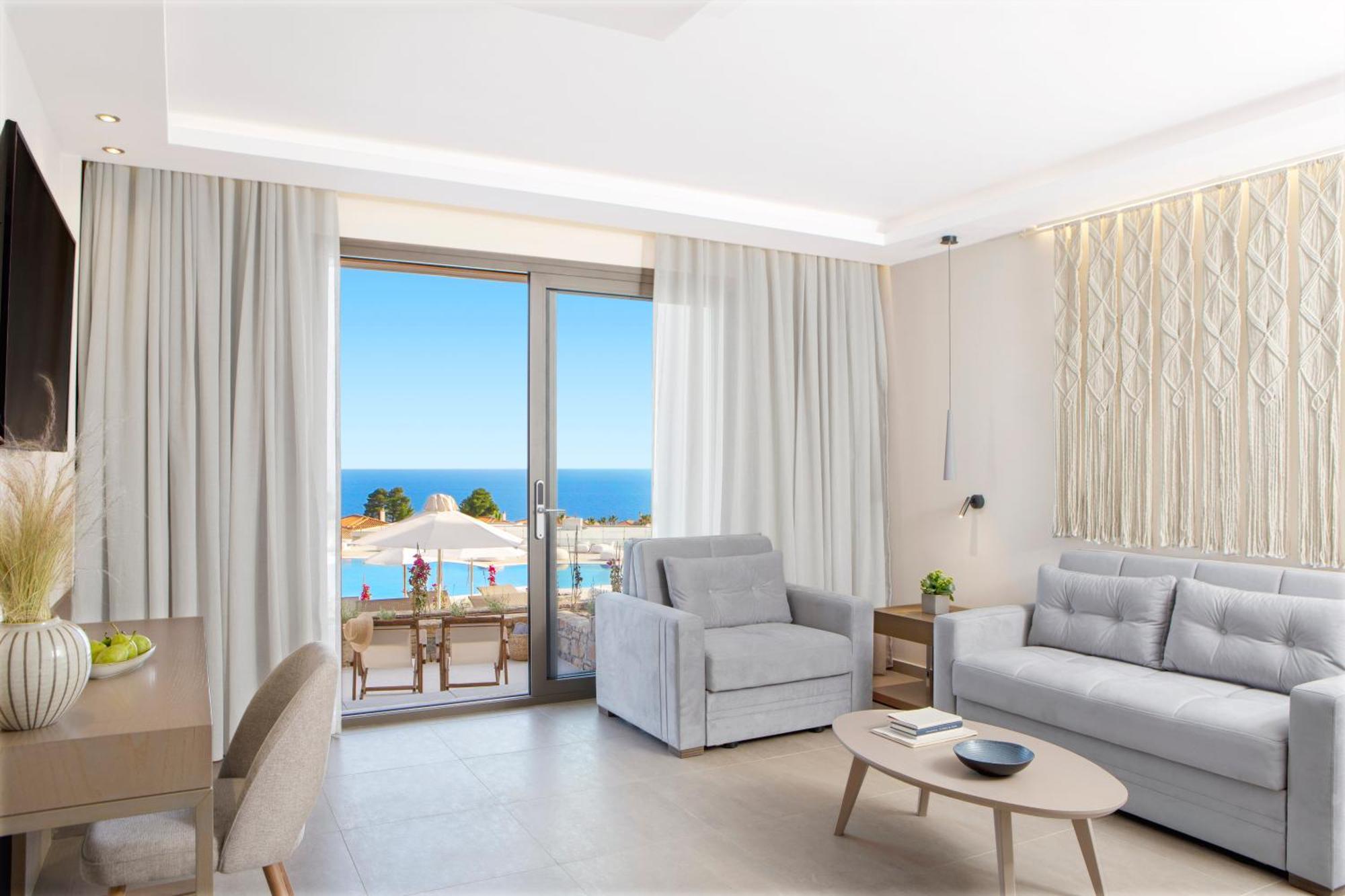 Ajul Luxury Hotel & Spa Resort, A Registry Collection Hotel อาเกีย ปาราสเควิ ภายนอก รูปภาพ