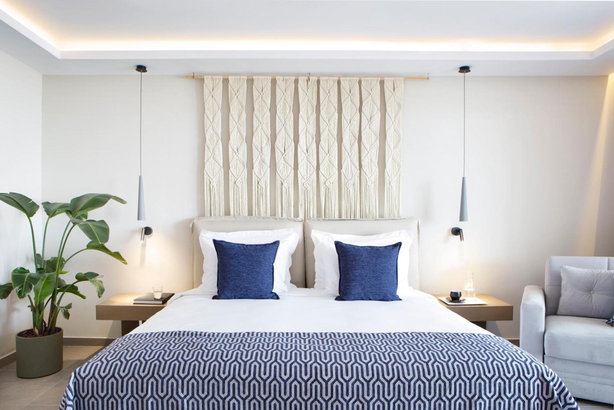 Ajul Luxury Hotel & Spa Resort, A Registry Collection Hotel อาเกีย ปาราสเควิ ภายนอก รูปภาพ