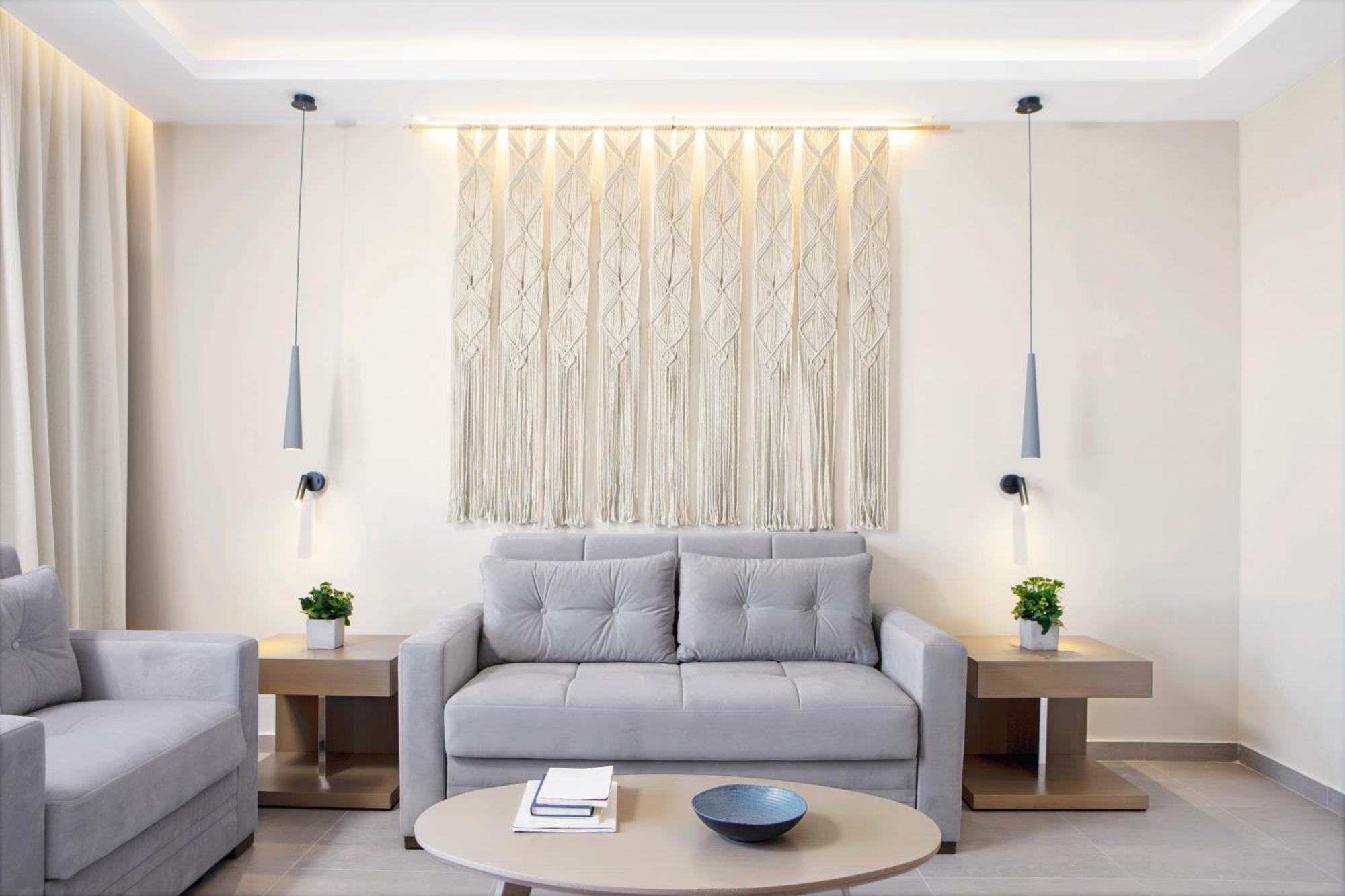 Ajul Luxury Hotel & Spa Resort, A Registry Collection Hotel อาเกีย ปาราสเควิ ภายนอก รูปภาพ