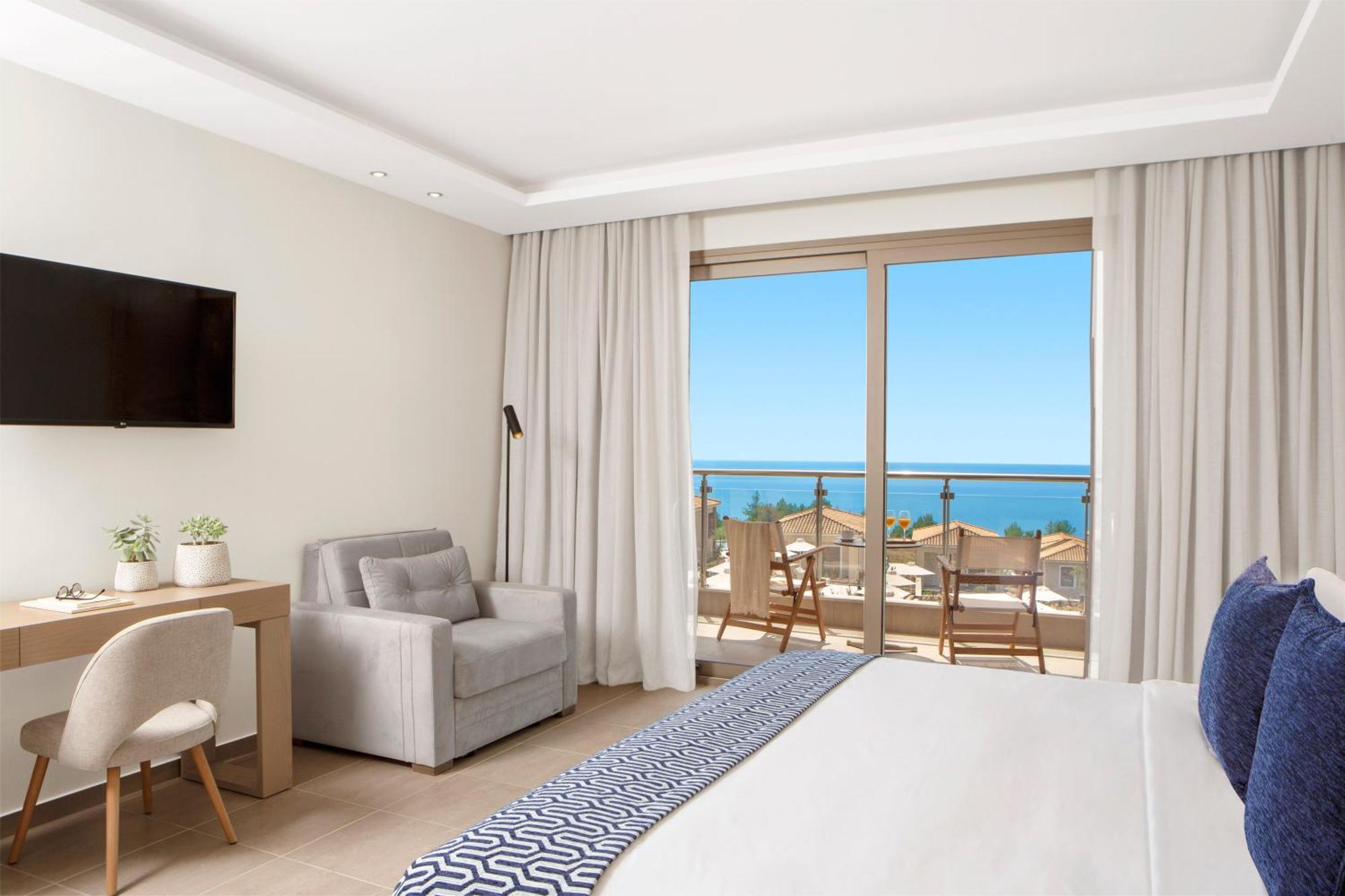 Ajul Luxury Hotel & Spa Resort, A Registry Collection Hotel อาเกีย ปาราสเควิ ภายนอก รูปภาพ