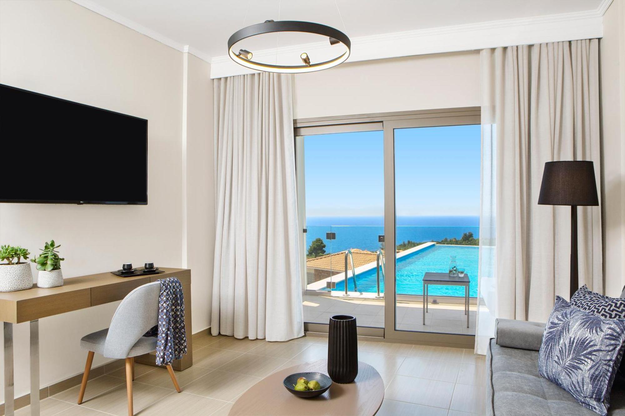 Ajul Luxury Hotel & Spa Resort, A Registry Collection Hotel อาเกีย ปาราสเควิ ภายนอก รูปภาพ