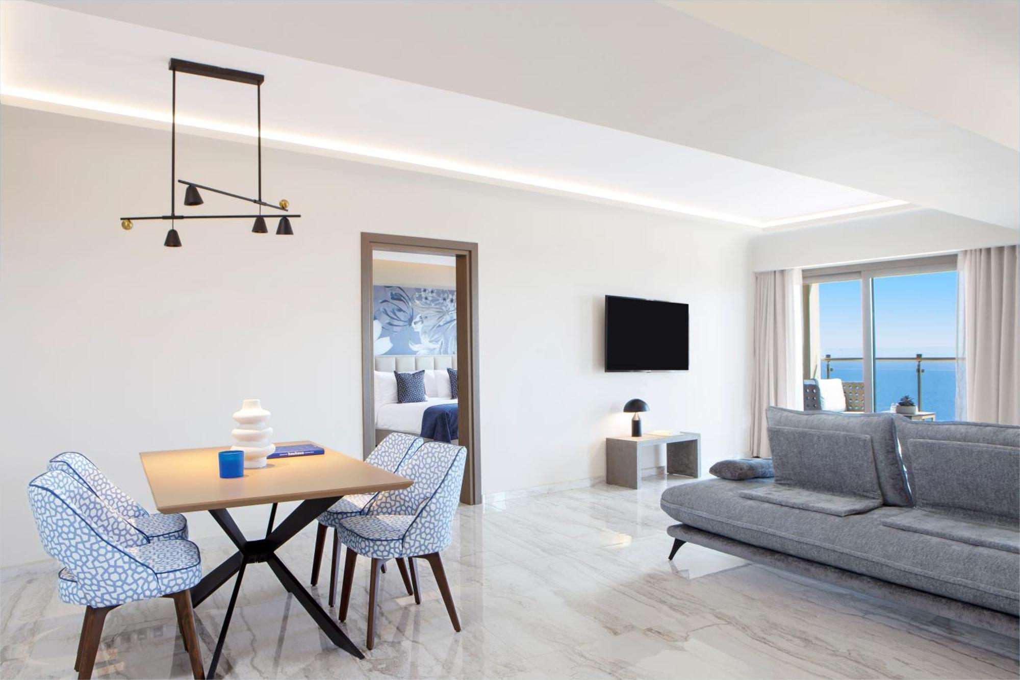 Ajul Luxury Hotel & Spa Resort, A Registry Collection Hotel อาเกีย ปาราสเควิ ภายนอก รูปภาพ